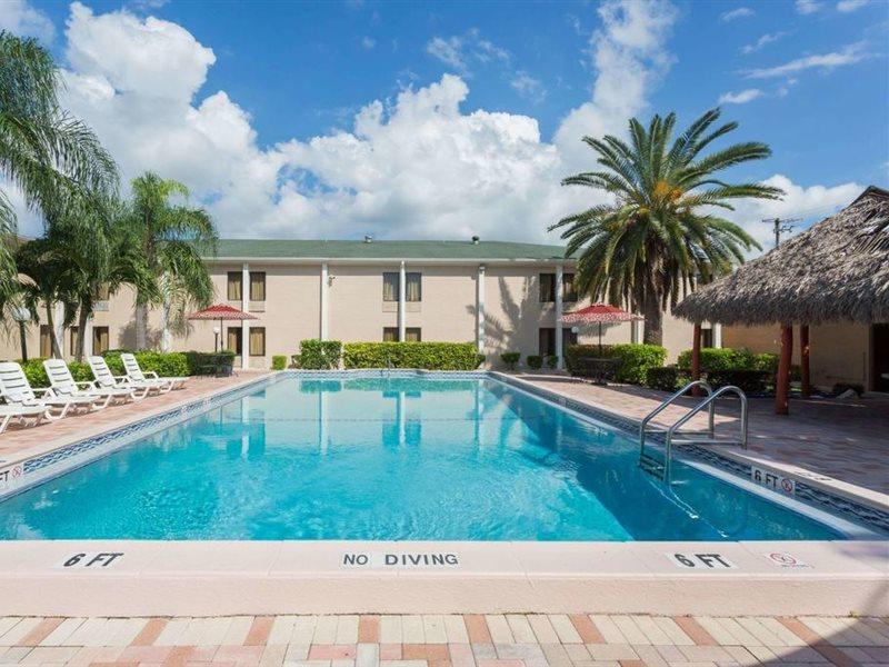 Quality Inn Fort Myers - Cape Coral Exteriör bild