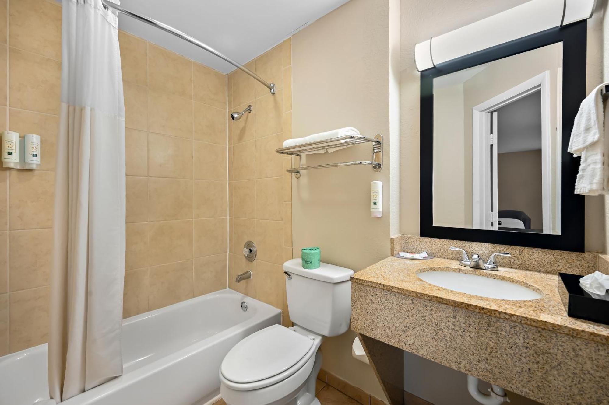 Quality Inn Fort Myers - Cape Coral Exteriör bild