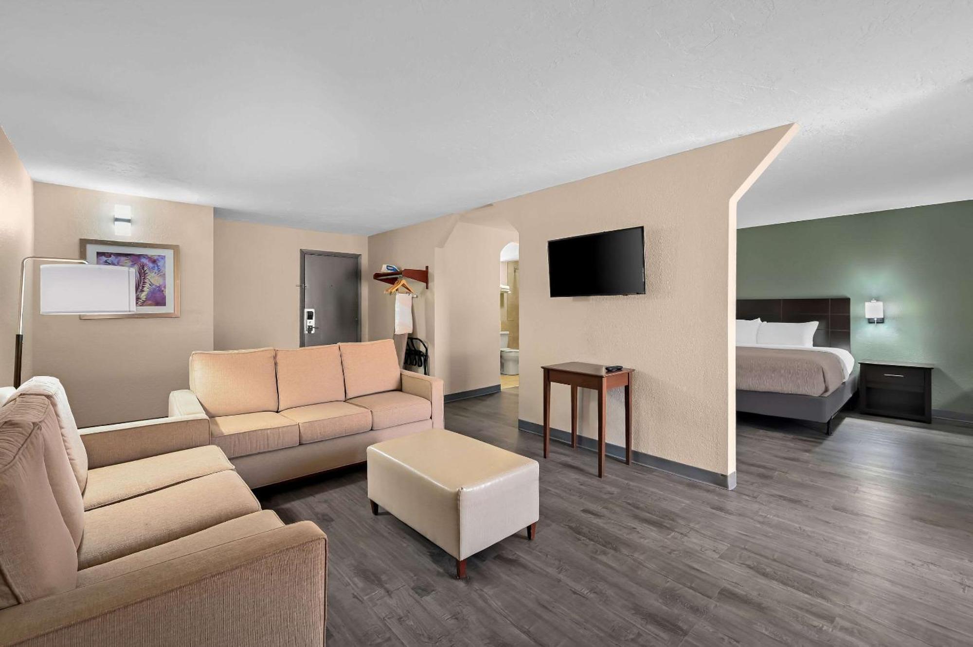 Quality Inn Fort Myers - Cape Coral Exteriör bild